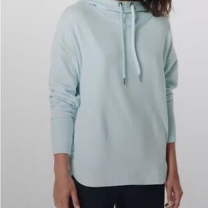 Sweaty Betty Escape Luxe Fleece Hoodie Women’s Medium Pearl Blue Pullover